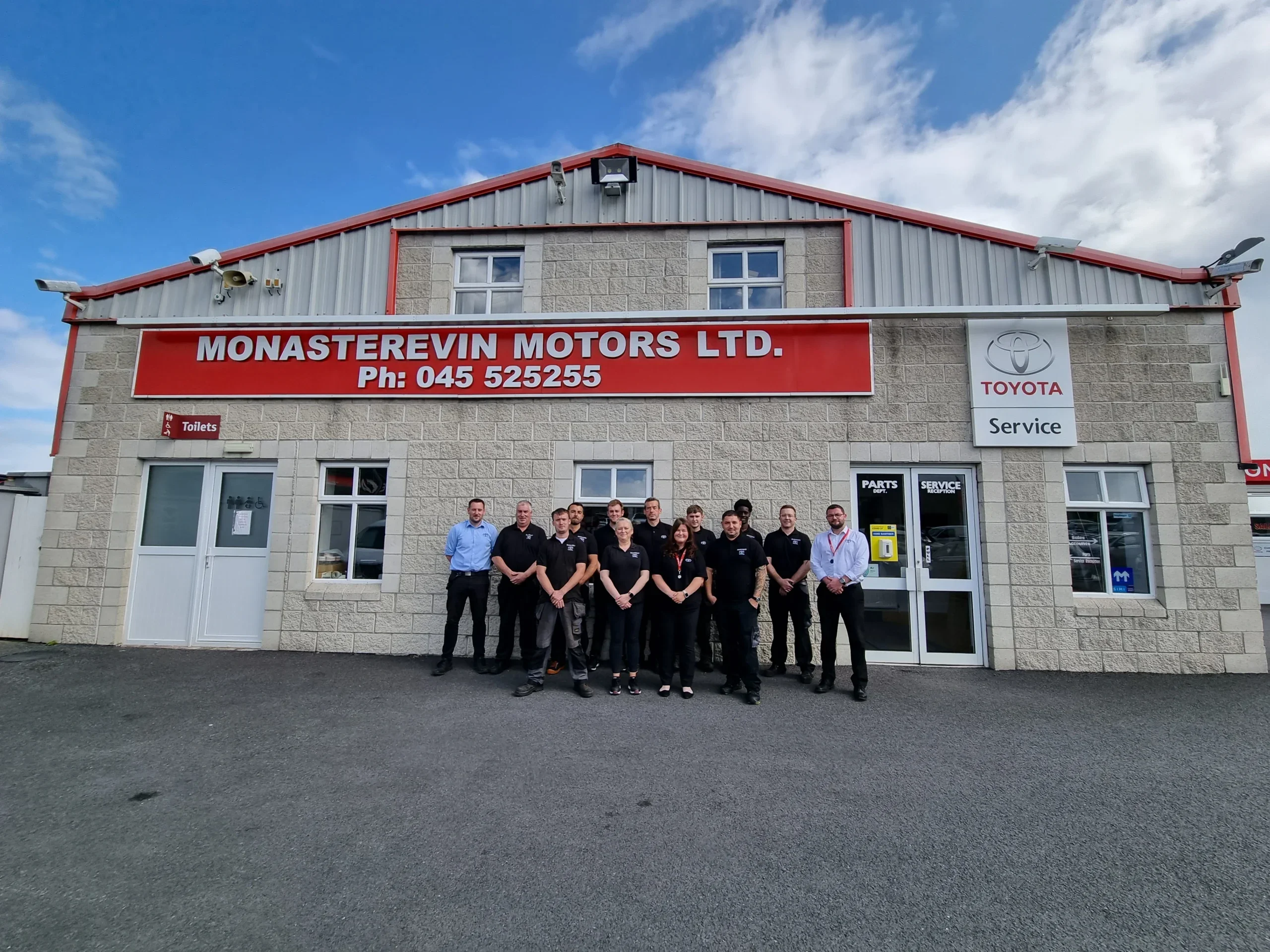 Service Team